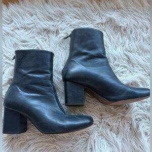 FP Movement by Free People Navy Blue Ankle Boots 8